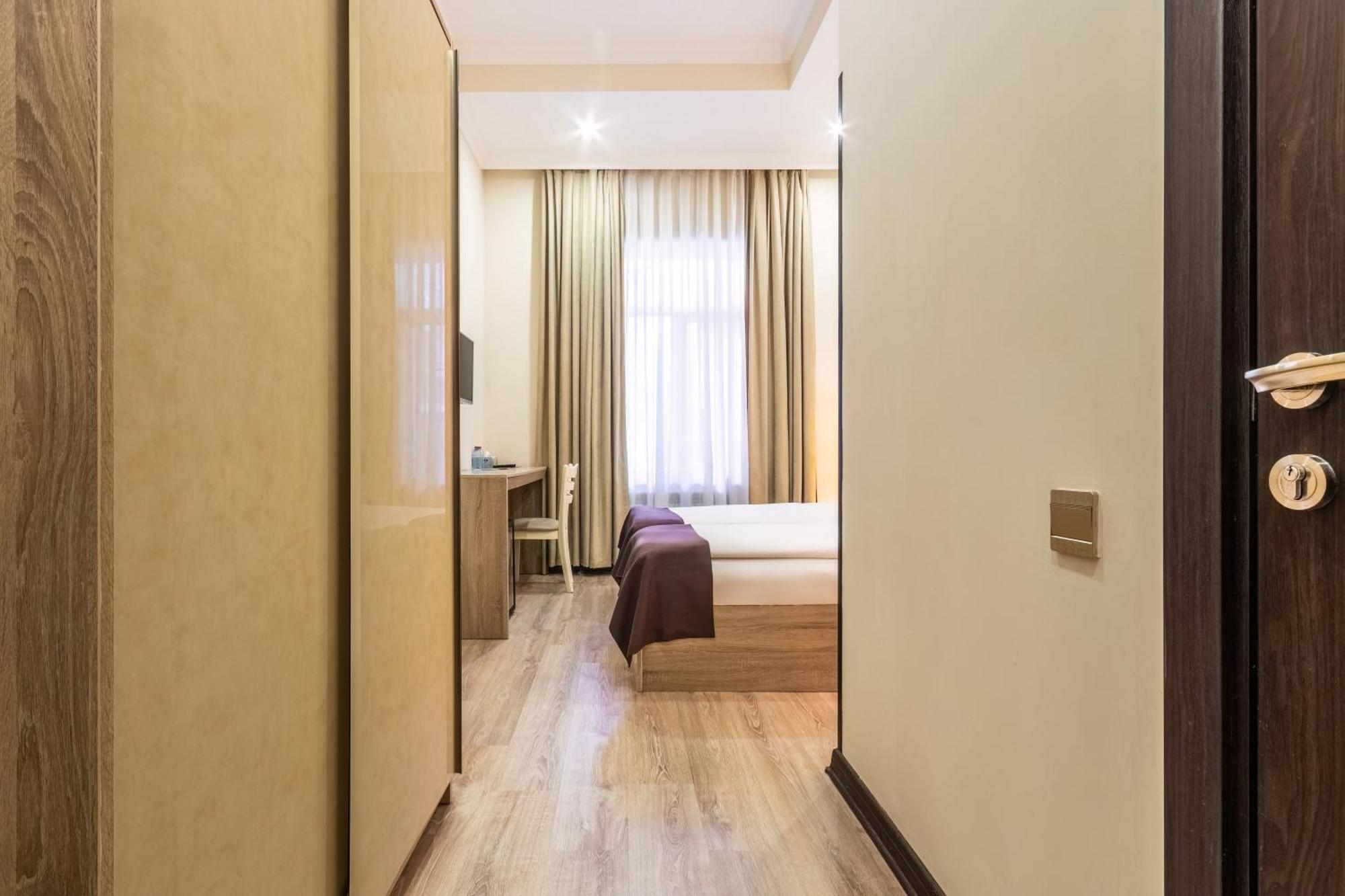 Deluxe City Hotel Baku Exterior photo